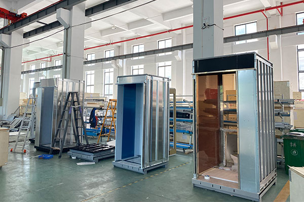 Clean and tidy workshop